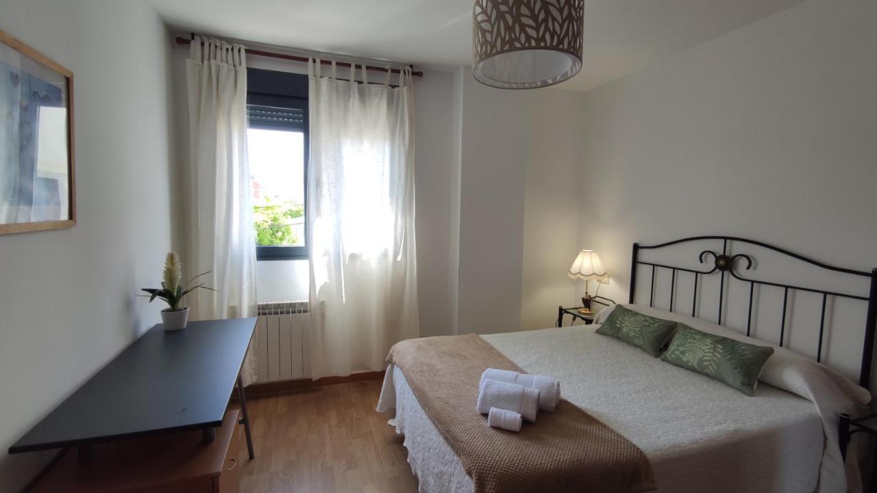 Apartamento La Emisora Ponferrada Cameră foto